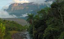 Traversée Rio Kukenan